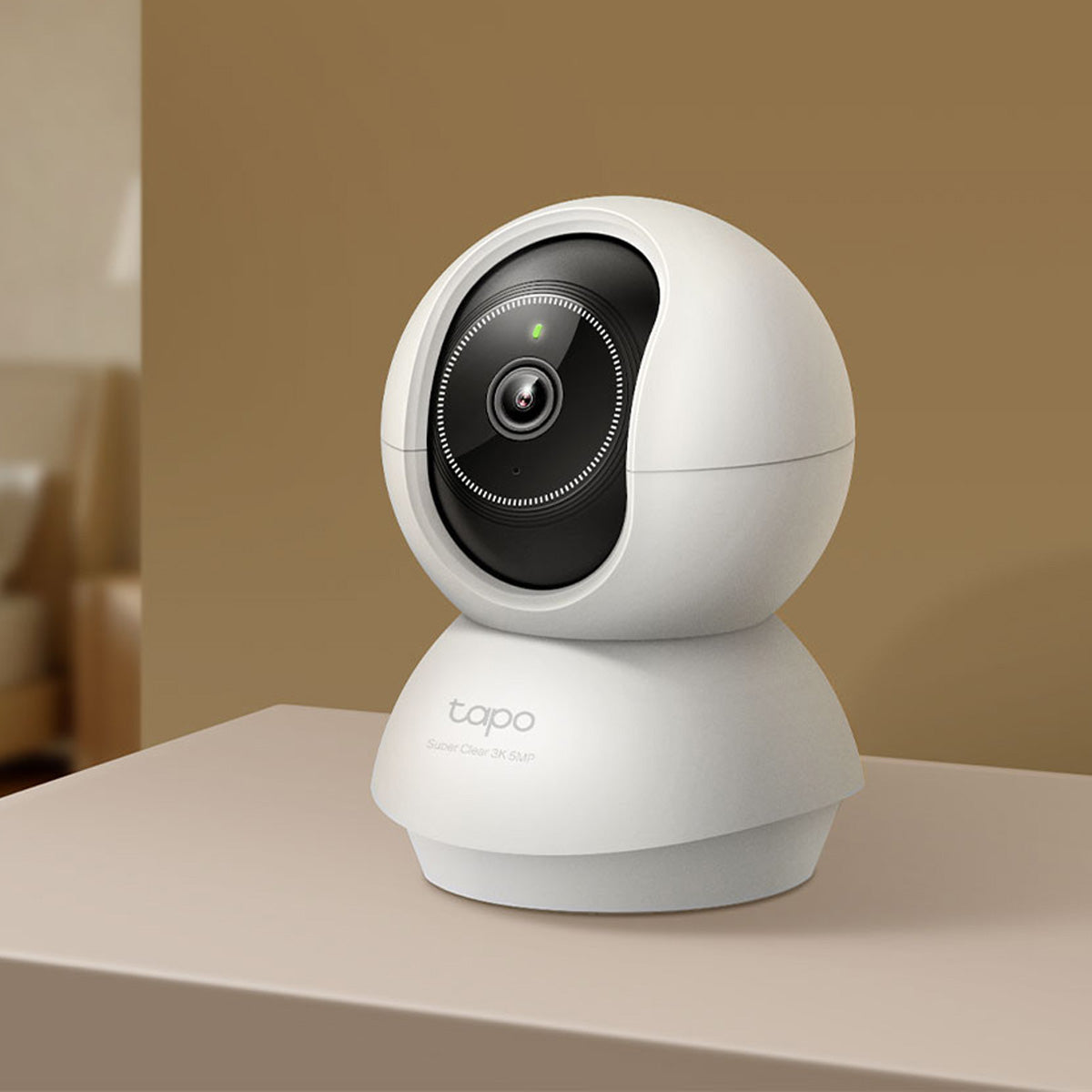 屋内見守りカメラ